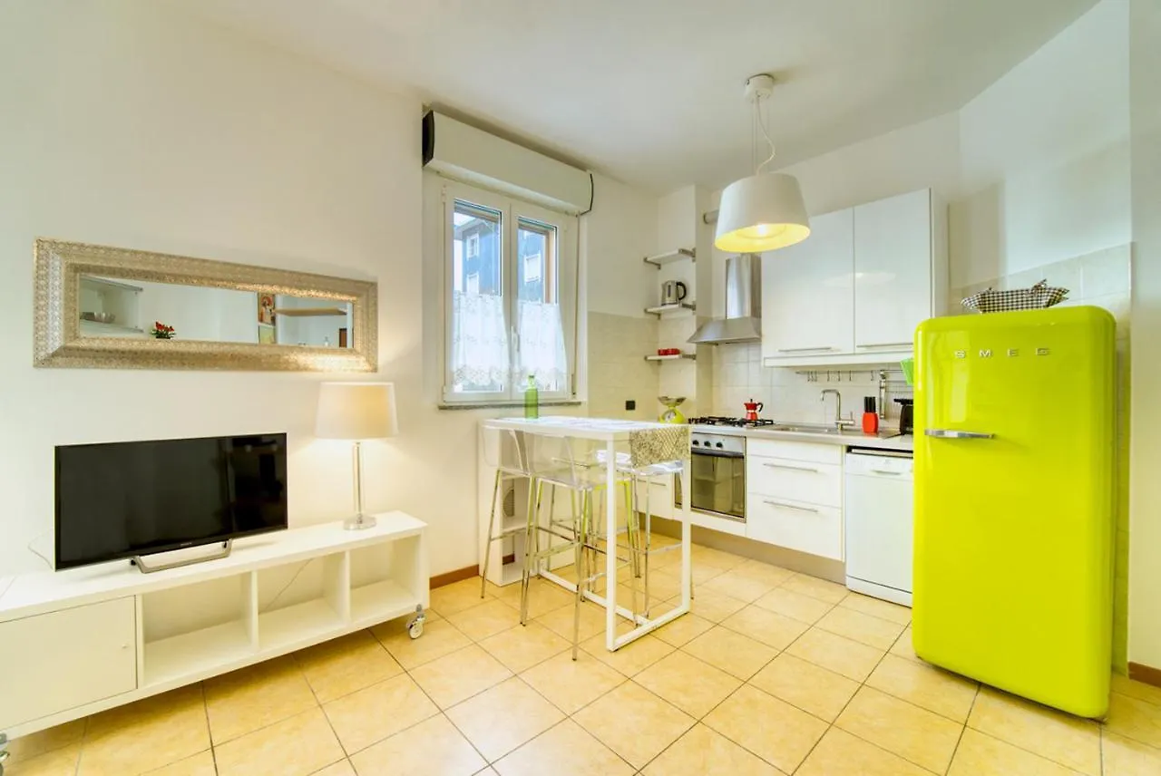 Apartment Caseospitali - Casa Certosa, Bilocale A Pochi Minuti Da Rho Fiera Milan Italy